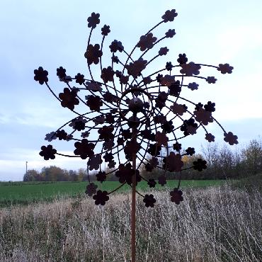 Eolienne fleurs diamètre 63cm à piquer en fer rouillé