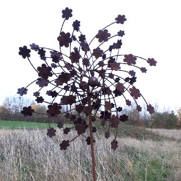 Eolienne fleurs diamètre 63cm à piquer en fer rouillé