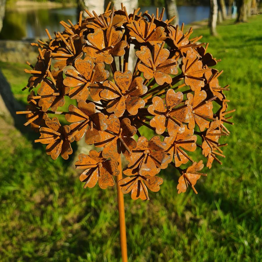Petite fleur hortensia 3D D24xH140cm à piquer en fer rouillé